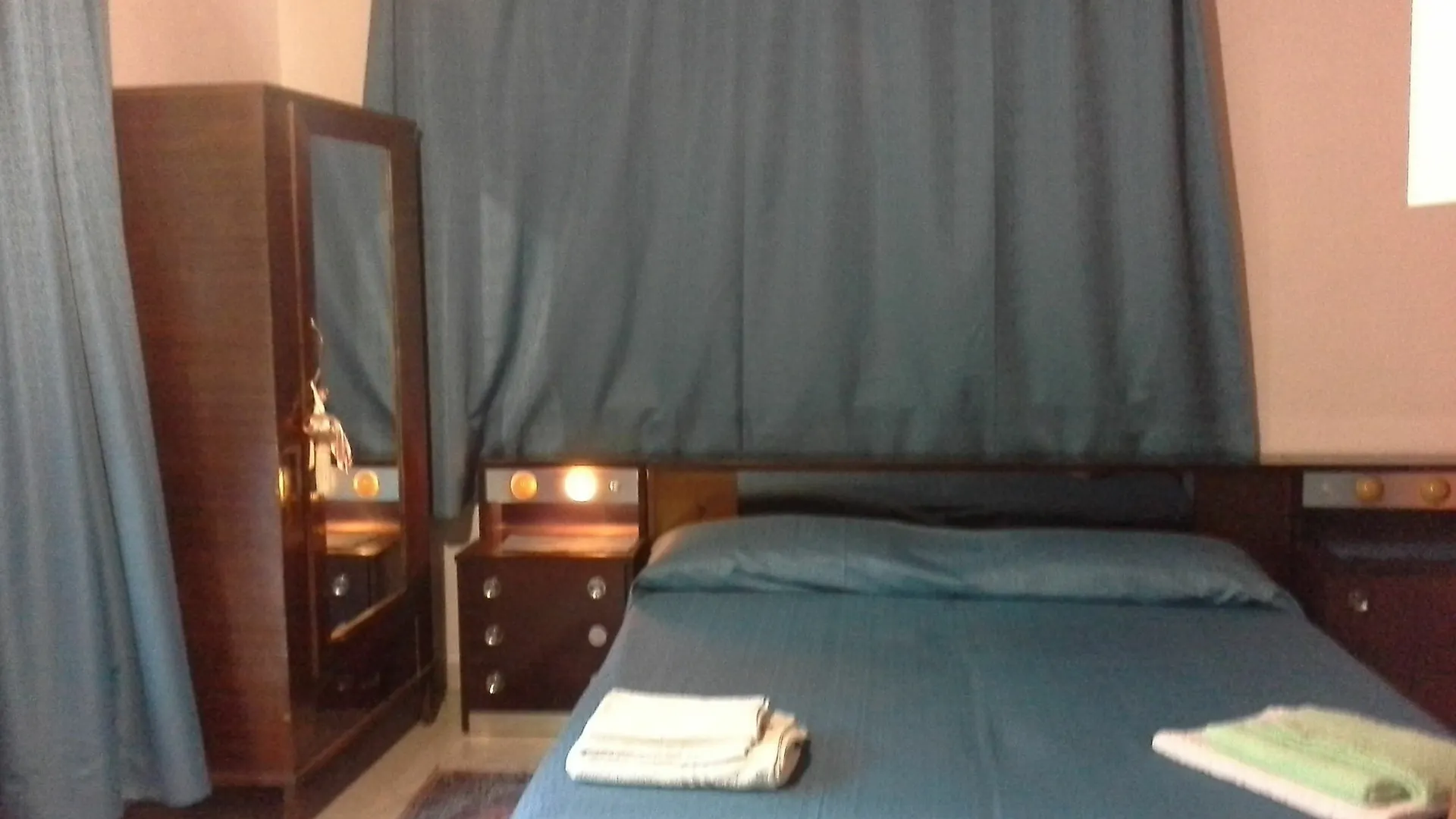 شقة A Casa Da Paola Bed & Relax تاورمينا 0*,  إيطاليا